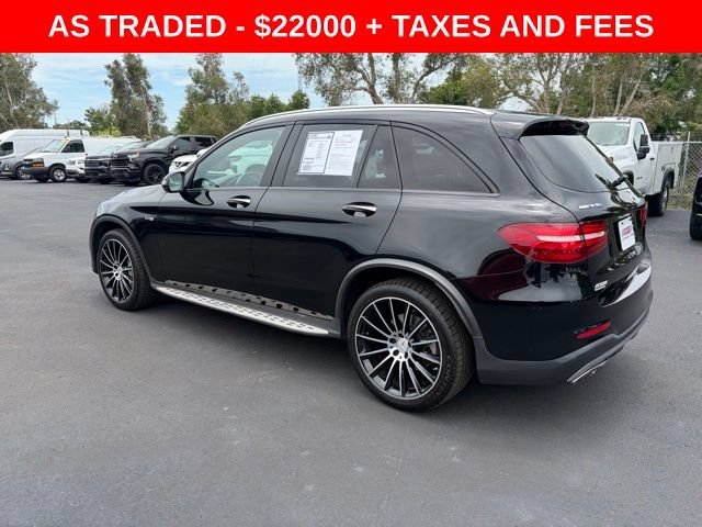 Used 2018 Black Mercedes-Benz 4MATIC® image 4