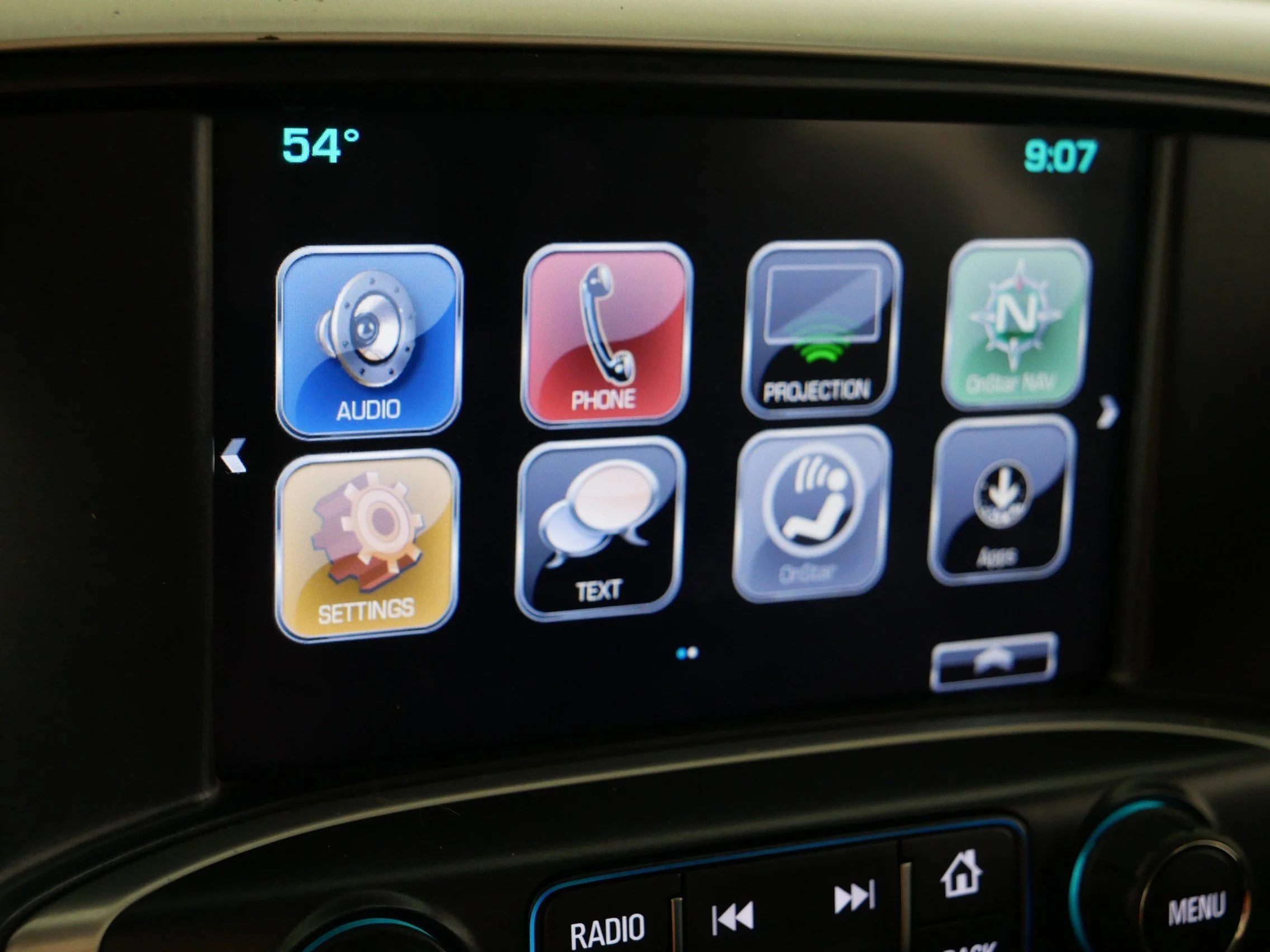 Used 2019 Summit White GMC SLE image 32