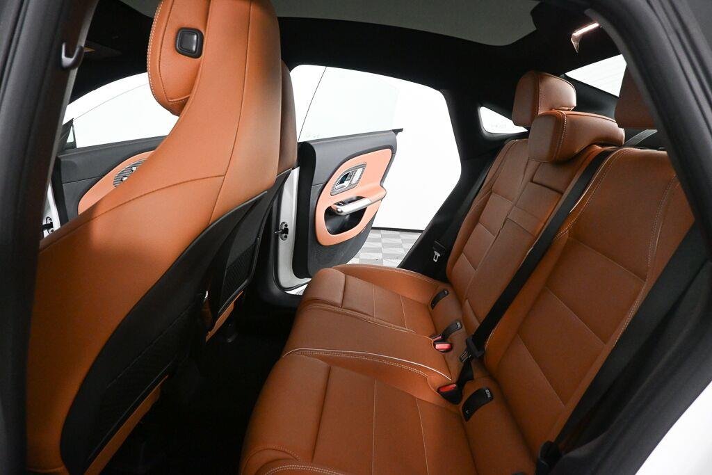 New 2027 Polar White Mercedes-Benz CLA 220 image 18