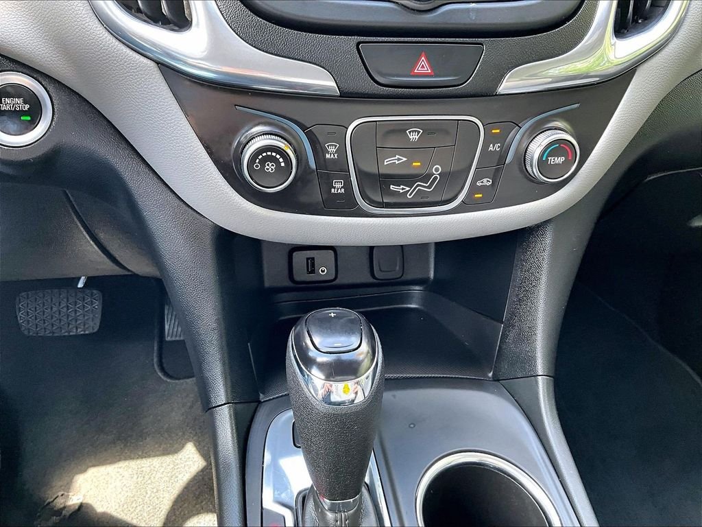 Used 2018 Beige Chevrolet LS image 26
