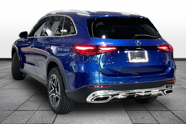 New 2026 Starling Blue Metallic Mercedes-Benz GLC 300 image 32