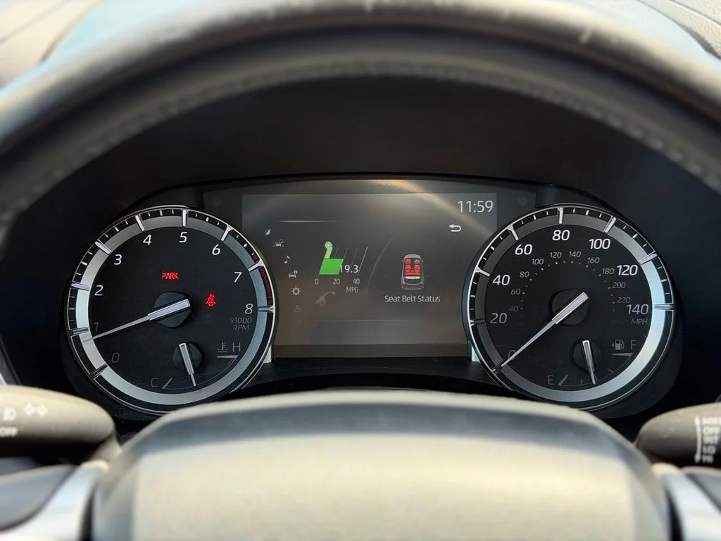Used 2022  Toyota XLE image 16
