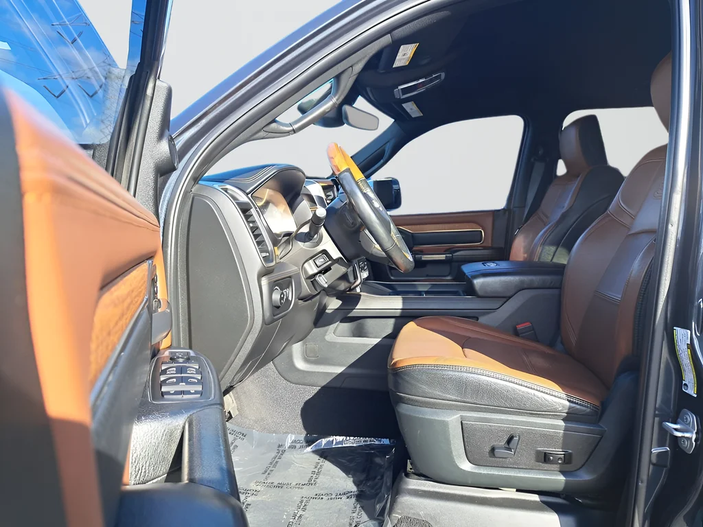 Used 2019 Gray Ram Laramie Longhorn image 10