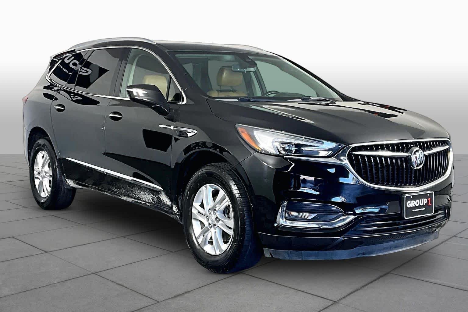 Used 2018 Ebony Twilight Metallic Buick Premium image 3