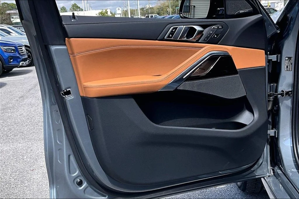 New 2026 BMW X6 xDrive40i 4D Sport Utility