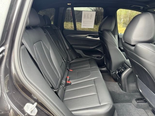 Used 2024 Dark Graphite BMW M40i image 18