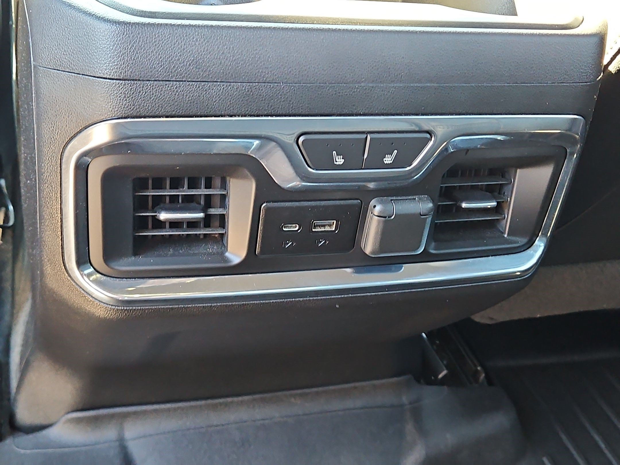 2023 Chevrolet Silverado 3500HD High Country - Photo 28