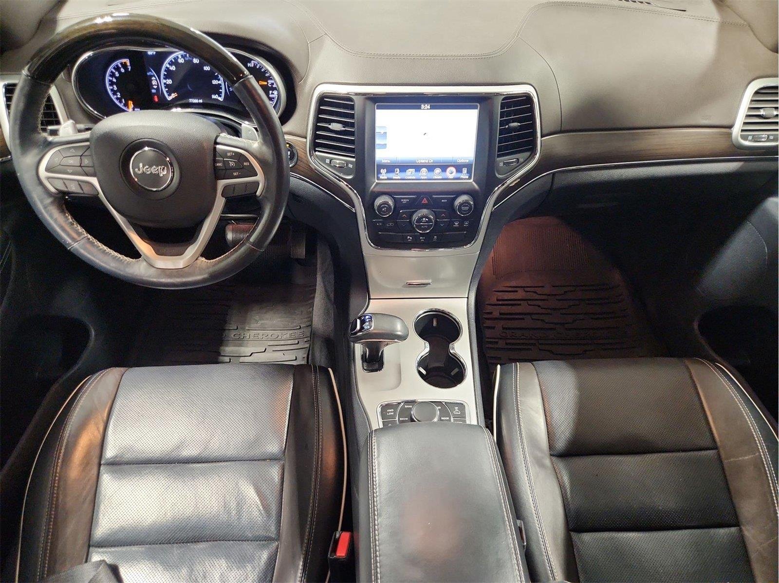 2015 Jeep Grand Cherokee Overland Silver at Auto Boutique Texas