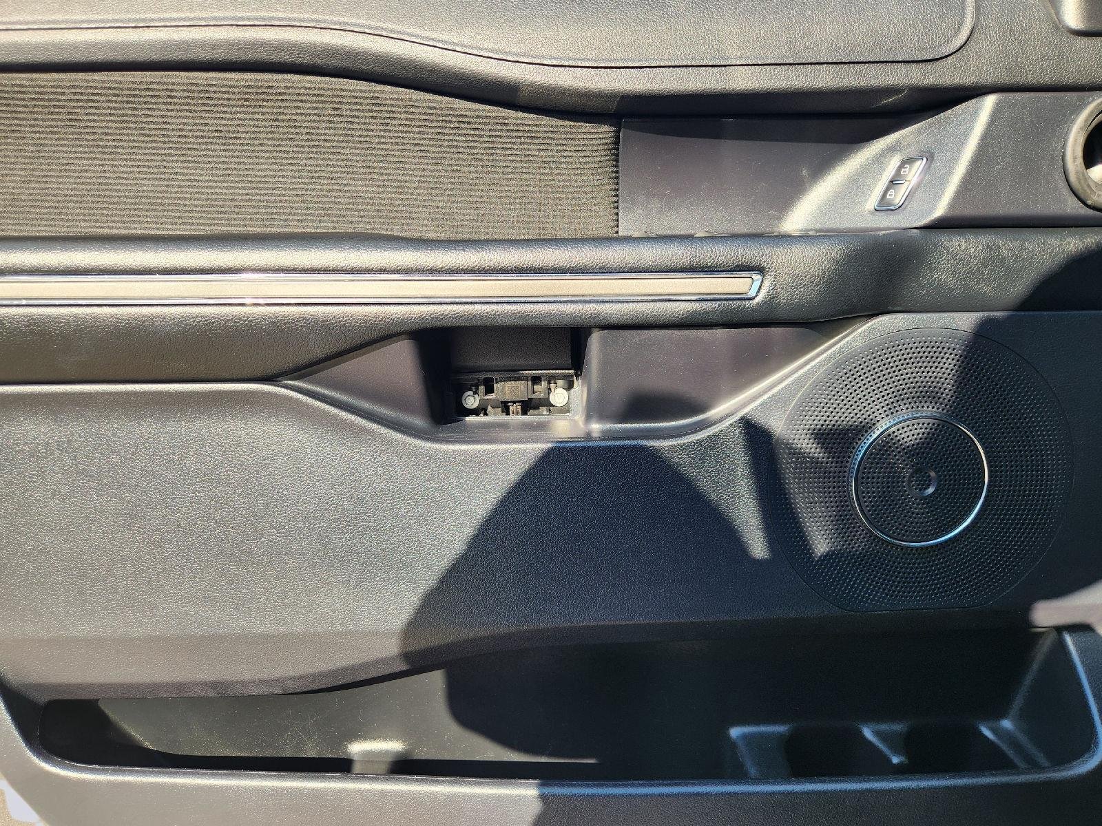2019 Ford Expedition photo 23 of 34