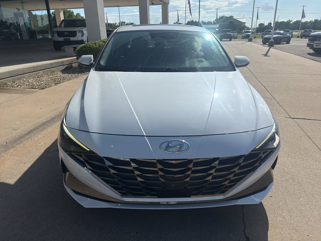 Used 2023 Quartz White Hyundai Limited image 6