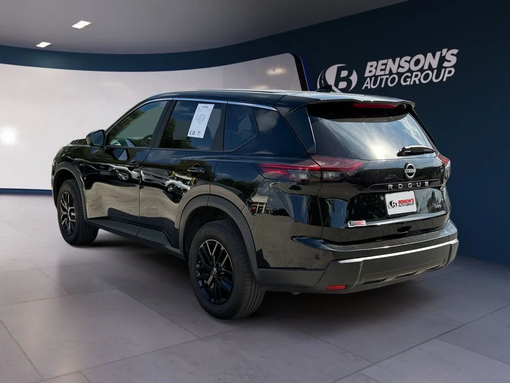 Used 2026 Black Nissan SV image 3