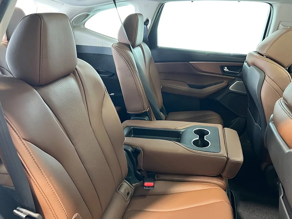 New 2026 Majestic Black Pearl Acura w/Technology Package image 39