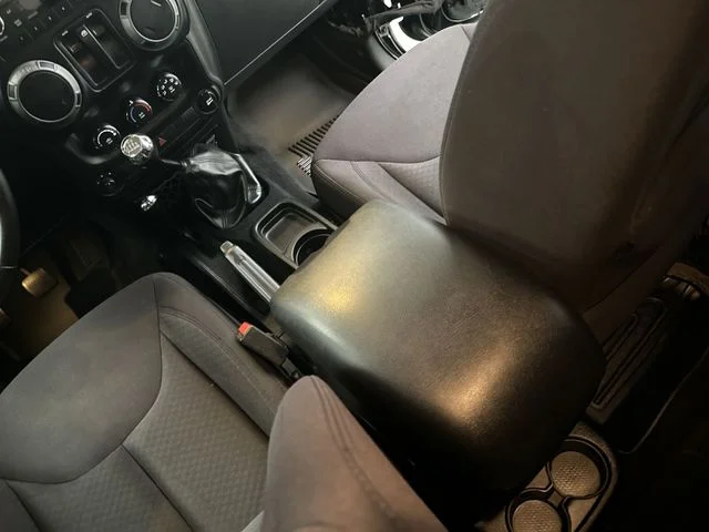 Used 2013 Black Clearcoat Jeep Sport image 24