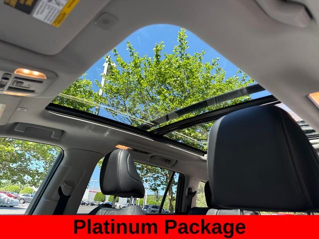Used 2024  Toyota Platinum image 21