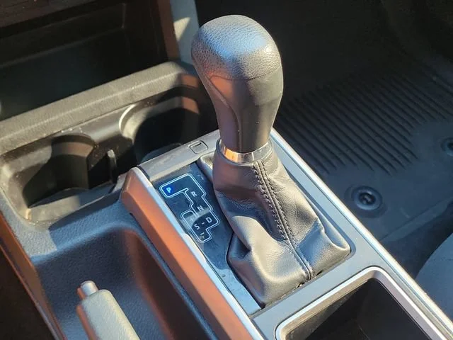 2020 Toyota Tacoma SR5 - Photo 34