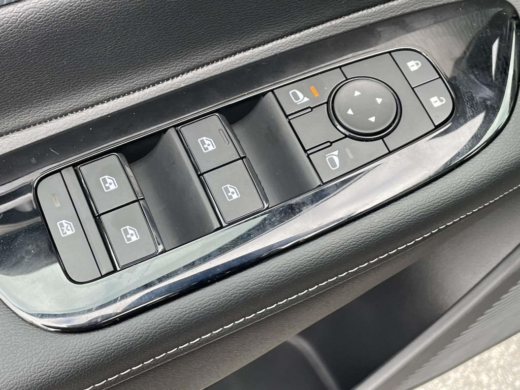 New 2026 Gun Metallic Nissan SL image 17