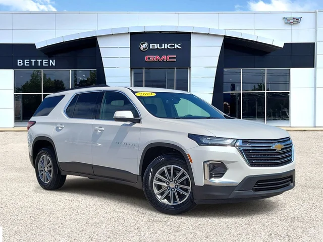 2023 Chevrolet Traverse LT Leather