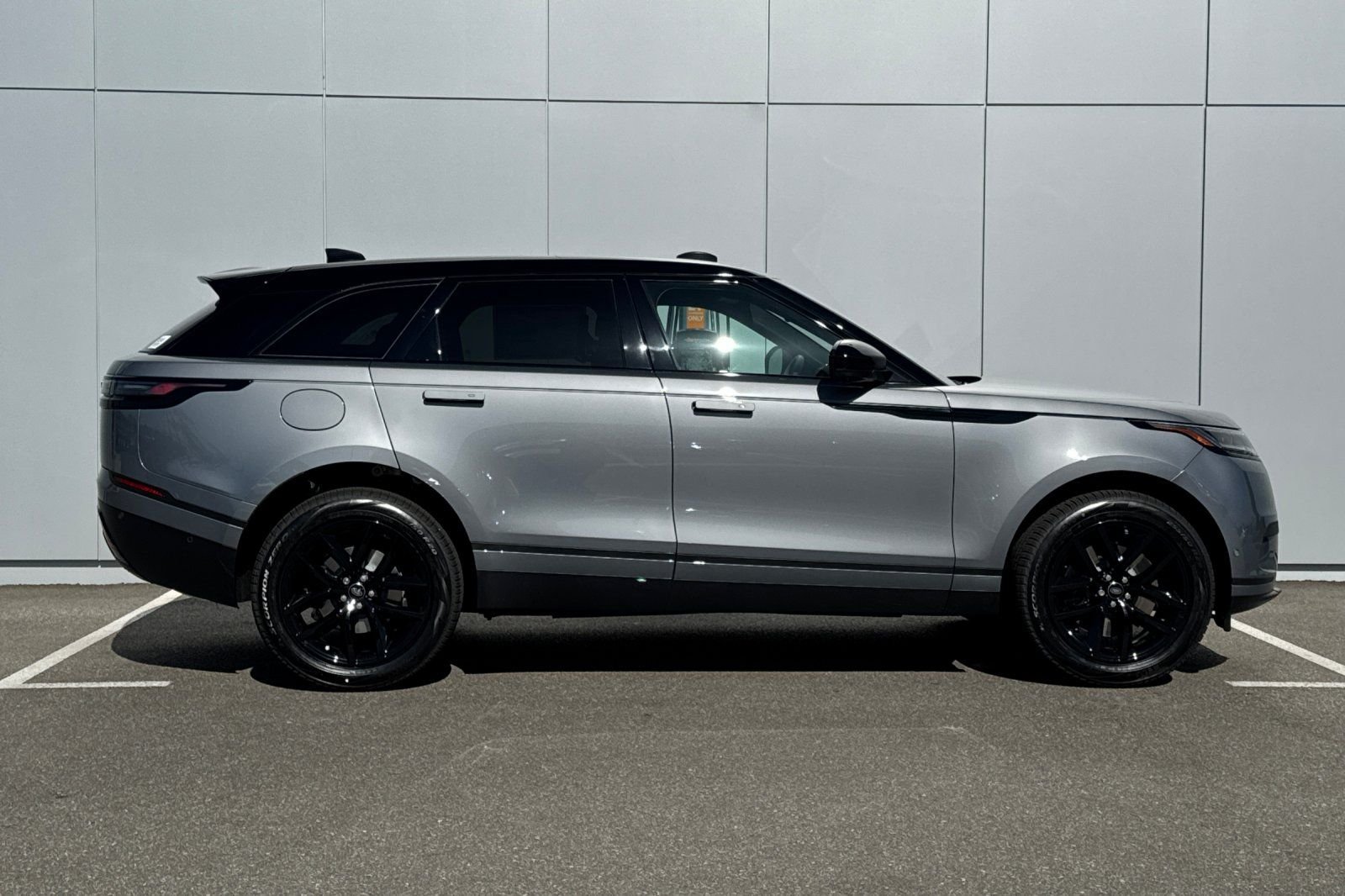 New 2026 Zadar Grey Land Rover S image 6