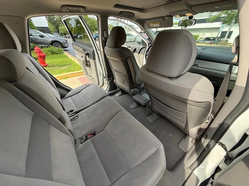 Used 2011  Honda EX image 22