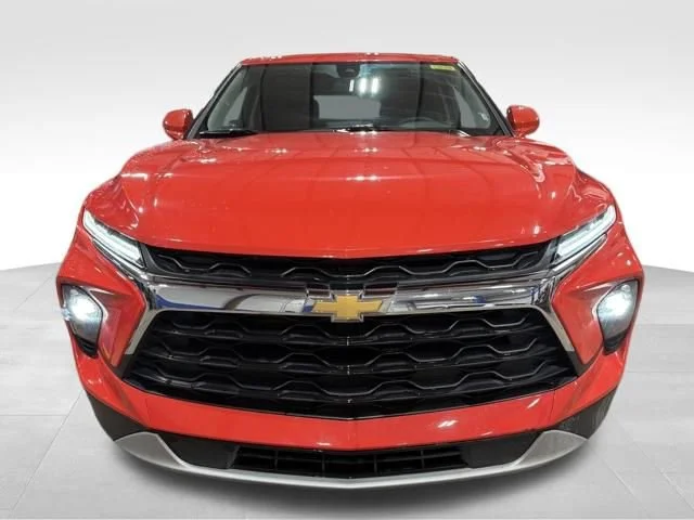 Used 2025 Habanero Orange Chevrolet 2LT image 10