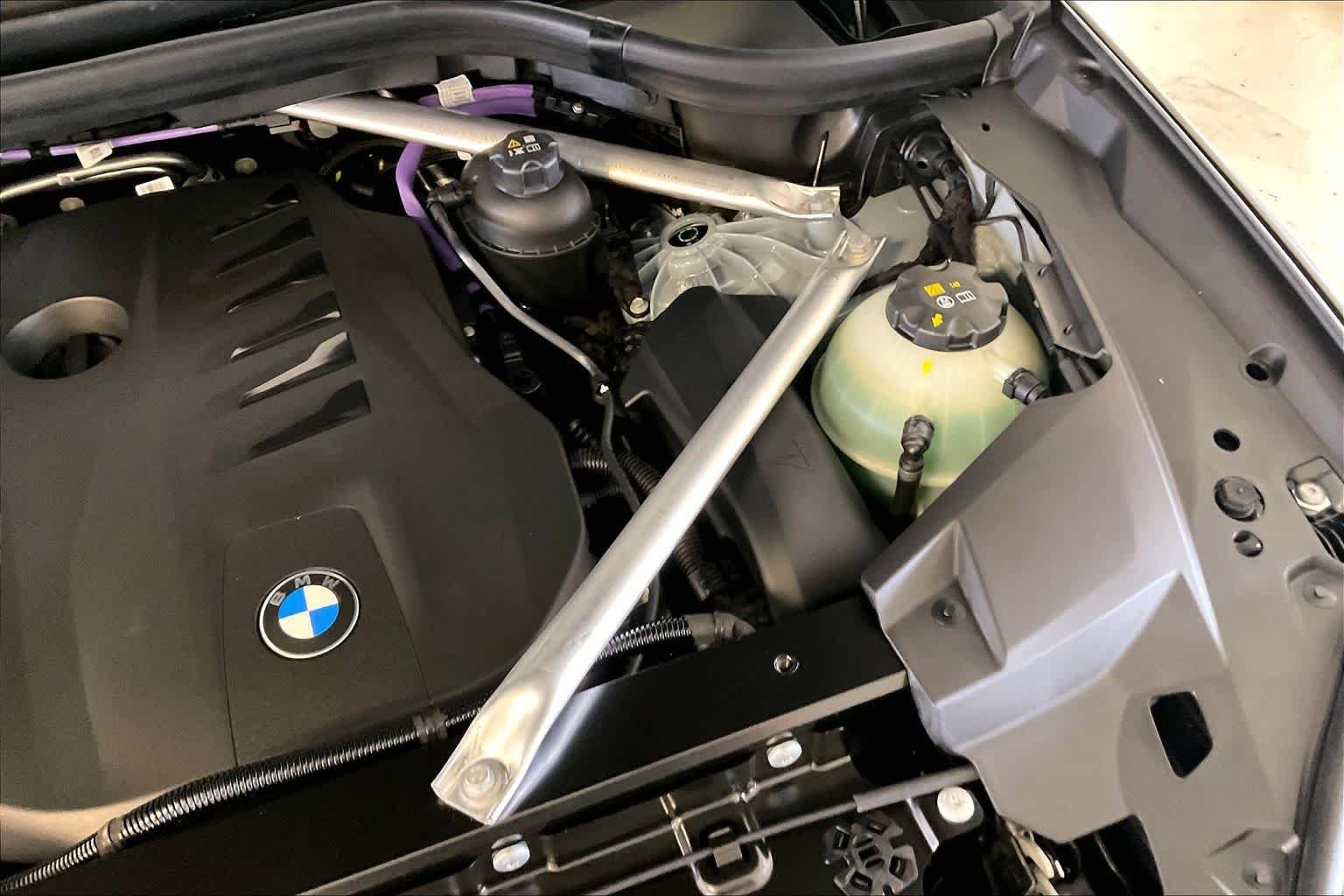 New 2026 Brooklyn Grey Metallic BMW xDrive40i image 17
