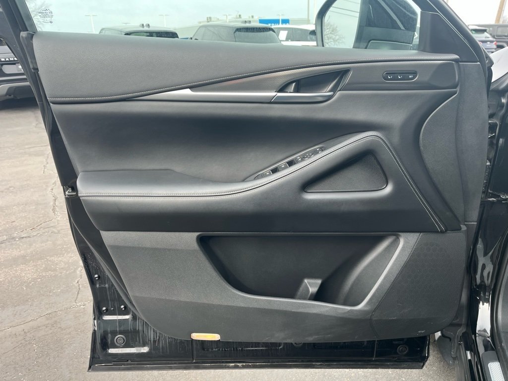 2023 INFINITI QX60 - Image 24