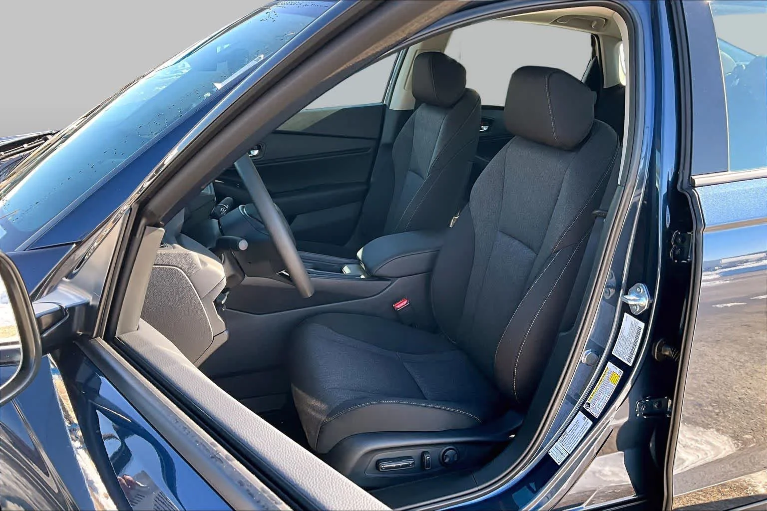 New 2026 Canyon River Blue Metallic Honda SE image 9