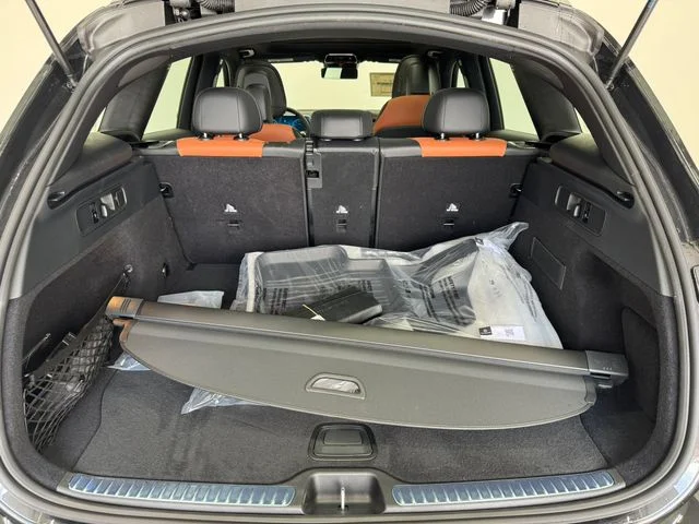 New 2026 Graphite Gray Metallic Mercedes-Benz GLC 43 AMG® image 9