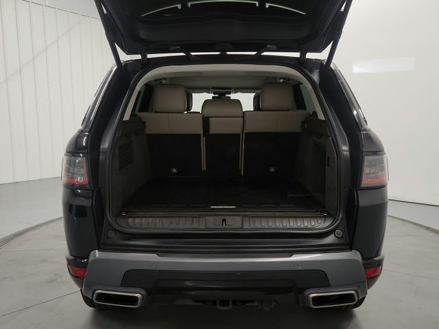 Used 2020 Black Land Rover HSE Td6 image 37