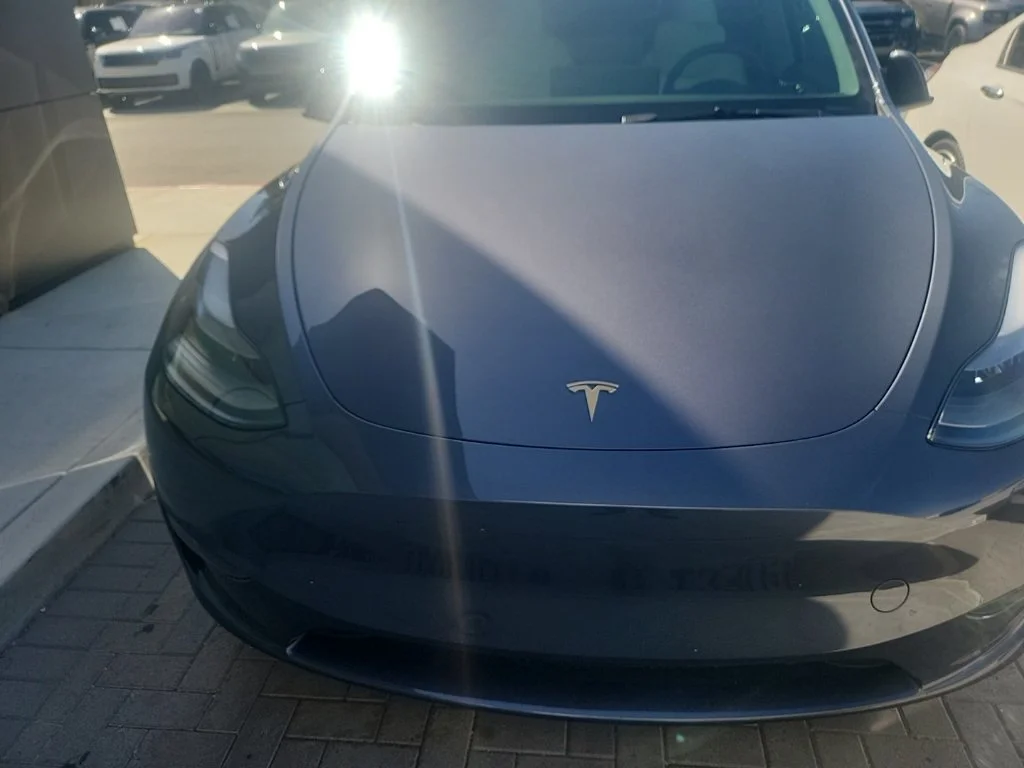 Used 2023  Tesla Long Range image 2