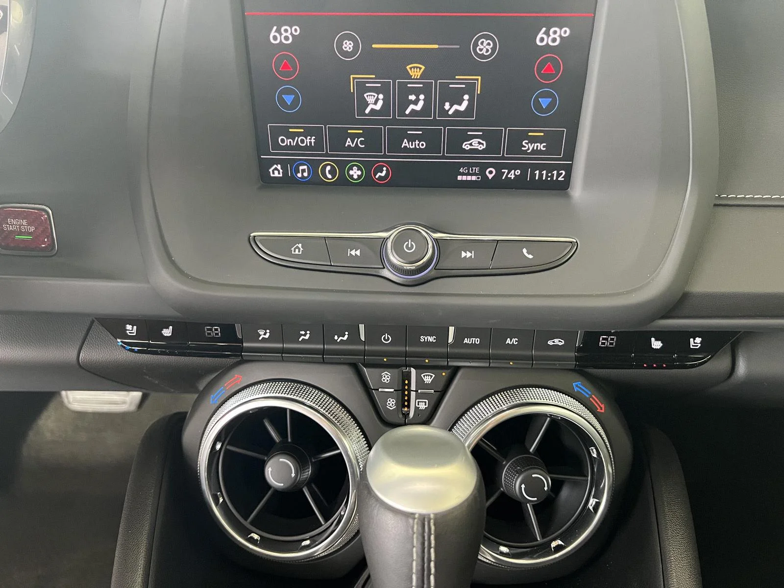 Used 2024 Summit White Chevrolet 2LT image 15