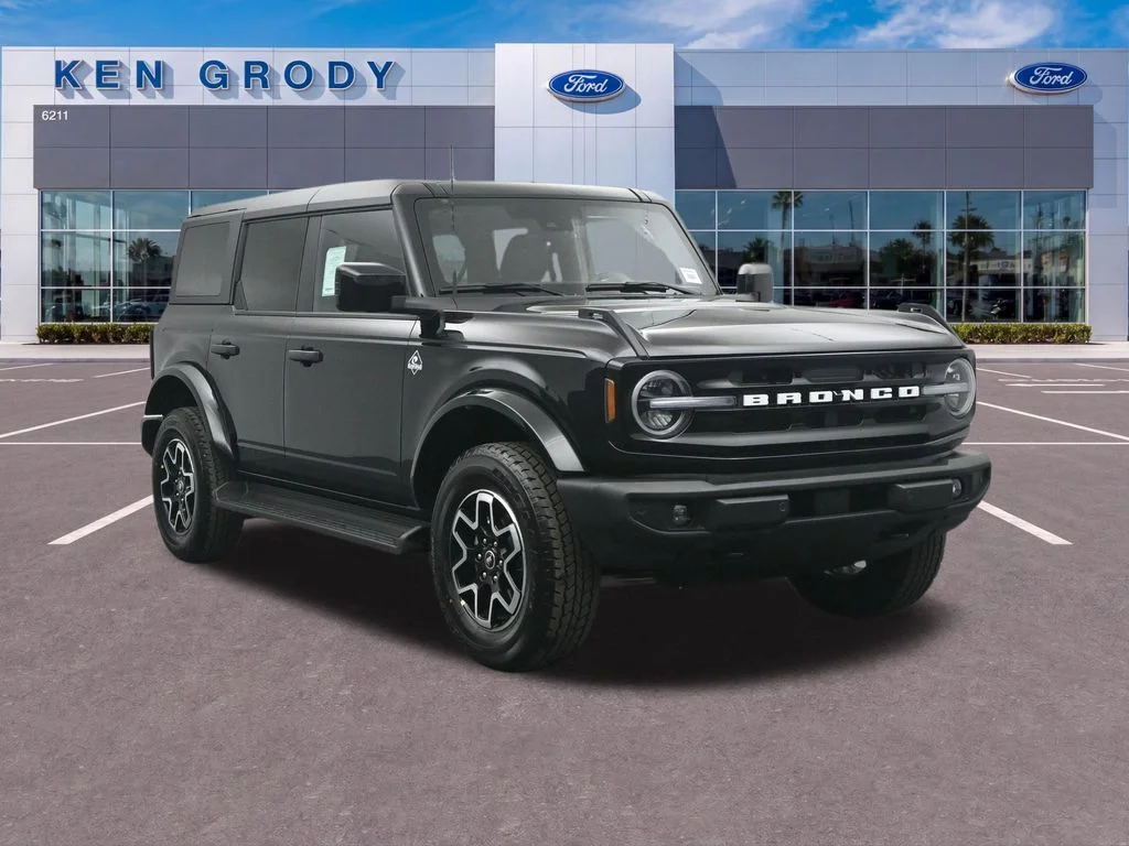 New 2026 Black Ford Outer Banks image 1