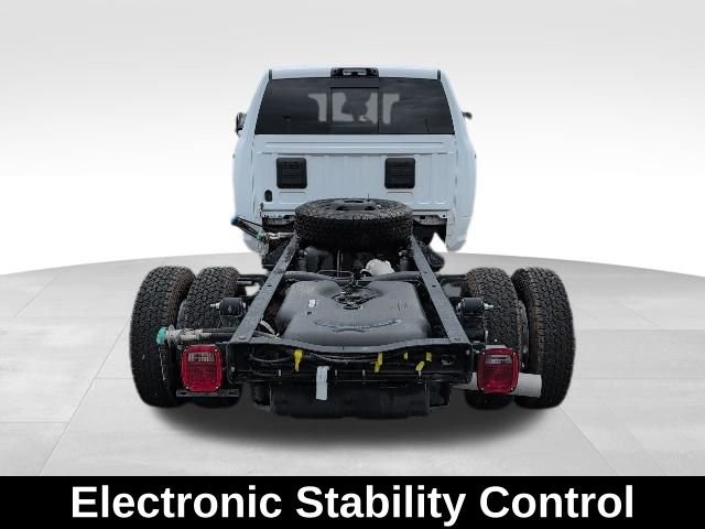 2025 RAM Ram 3500 Chassis Cab Tradesman - Photo 6