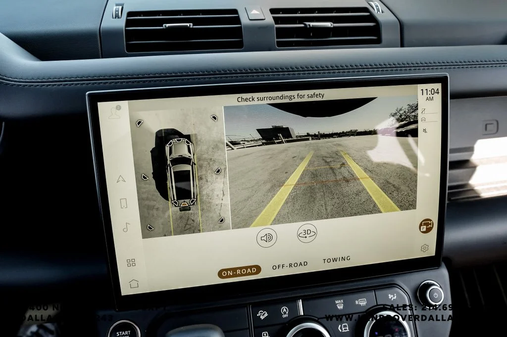 New 2026 Fuji White Land Rover X-Dynamic SE image 21
