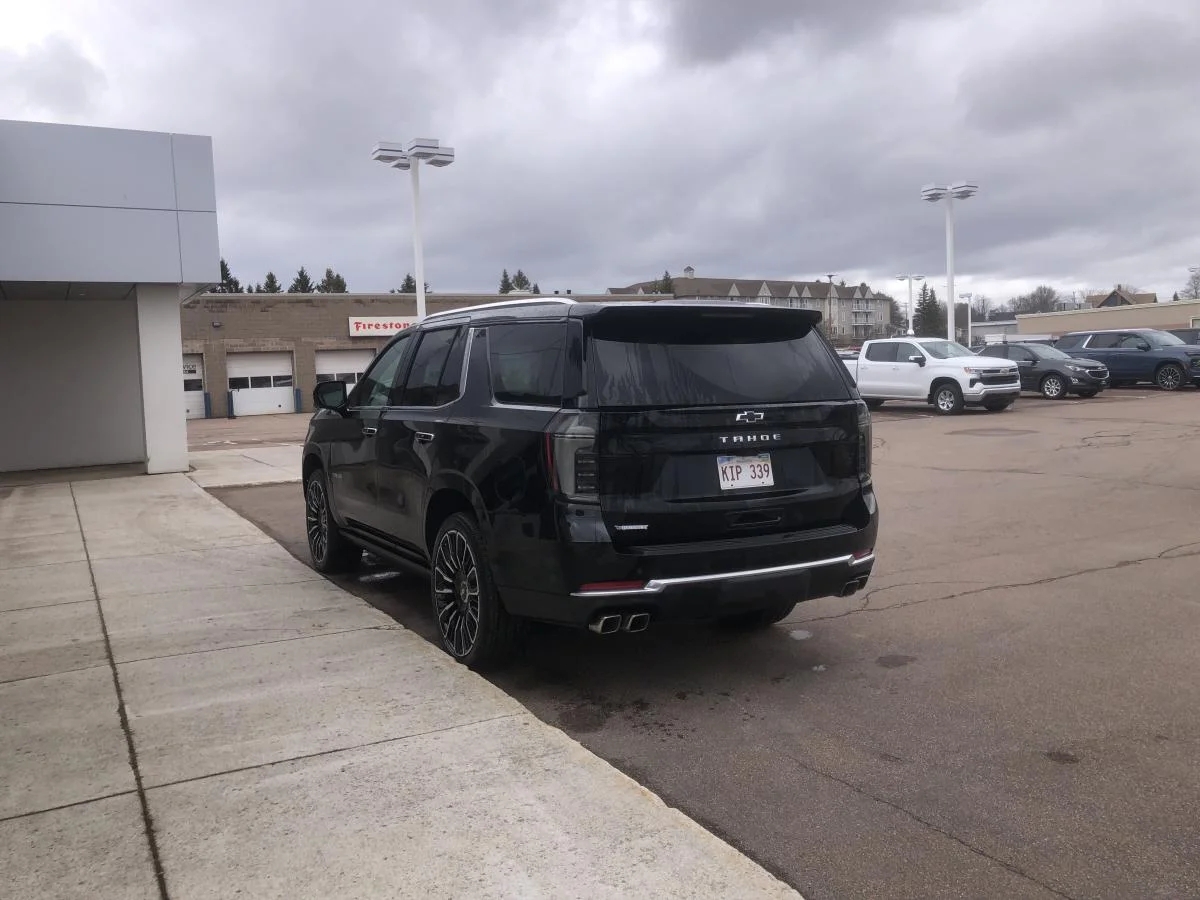 Used 2026 Black Chevrolet 4wd 4dr High Country image 5