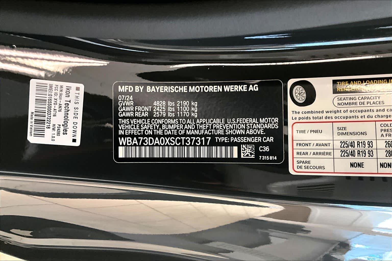 Used 2025 Dravit Grey Metallic BMW M440i image 30