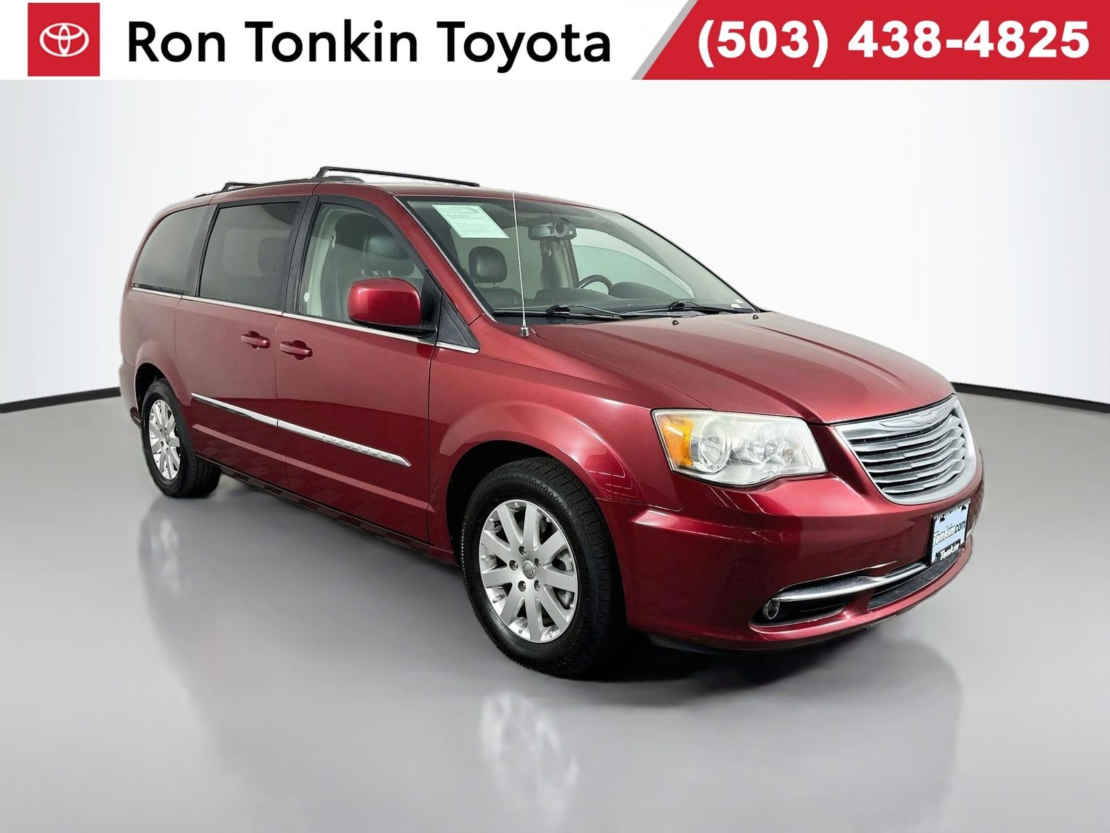 Used 2016 Deep Cherry Red Crystal Pearlcoat Chrysler Touring image 1