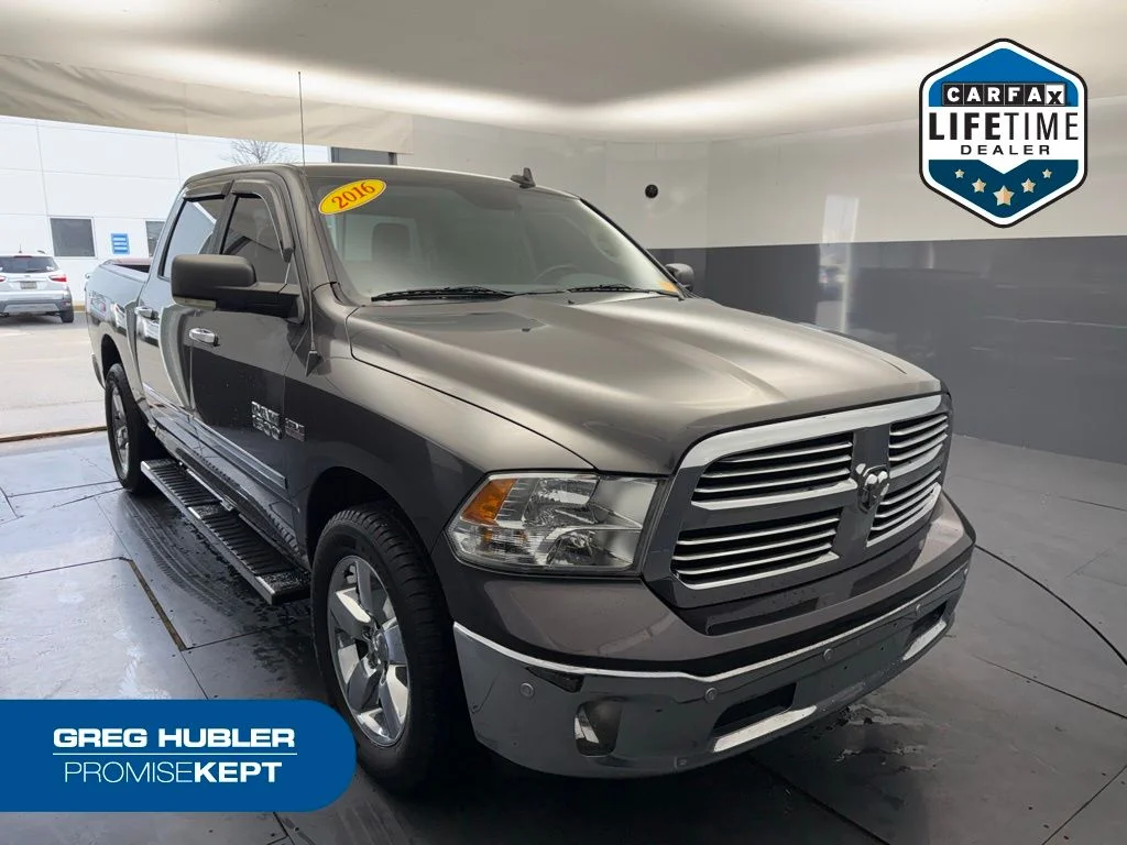 2016 RAM 1500 Big Horn 4x4 Crew Cab 5'7's photo