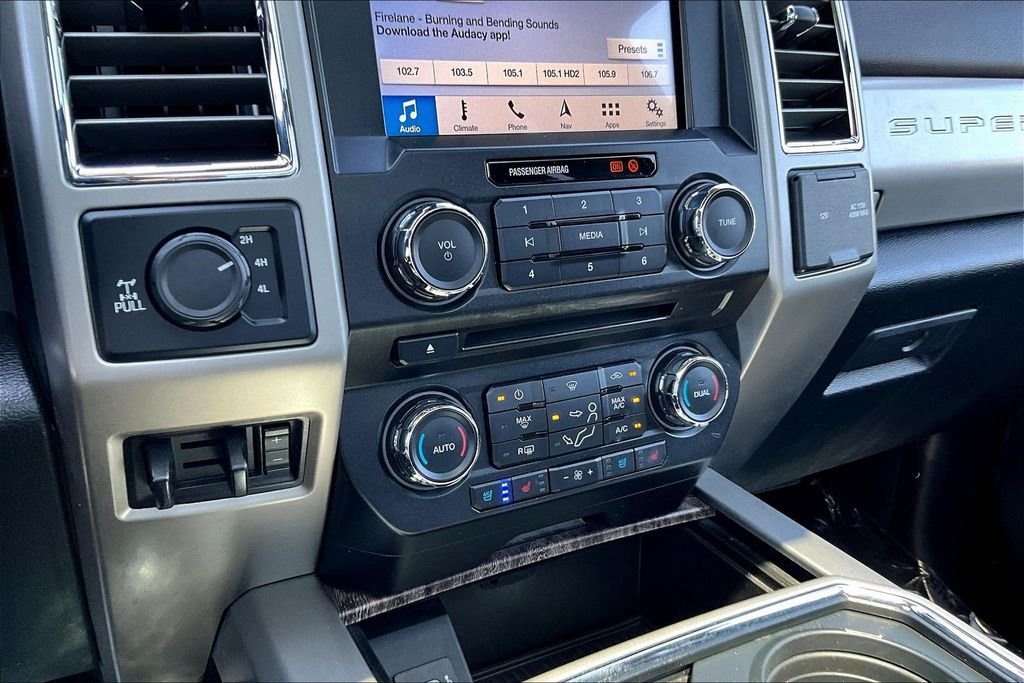 Used 2017 Silver Ford Lariat image 15