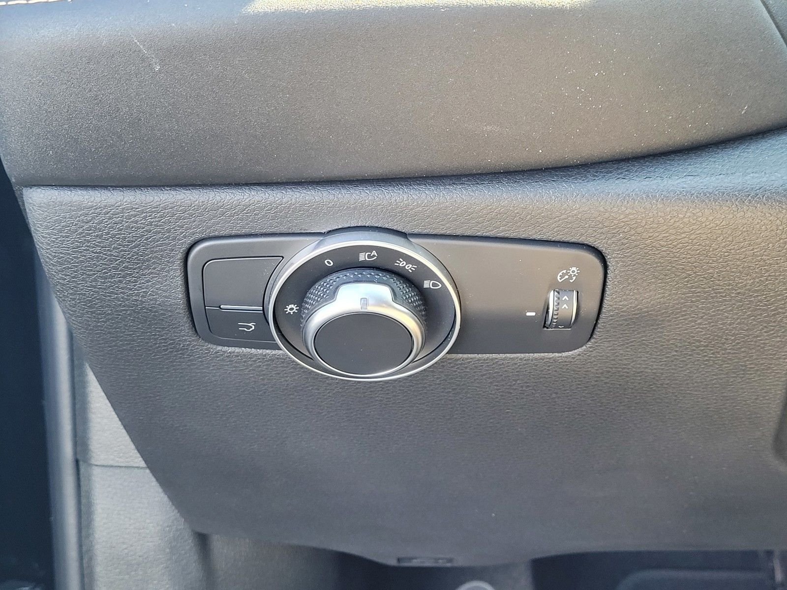 2025 Alfa Romeo Tonale Base - Photo 14