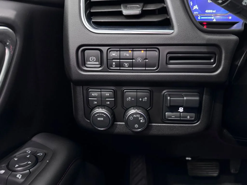2023 Chevrolet Tahoe RST - Photo 29