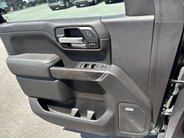 Used 2021 SATIN STEEL METALLIC Chevrolet LTZ image 18