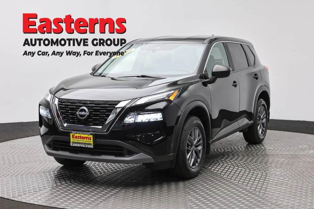 Used 2023 Black Nissan S image 1