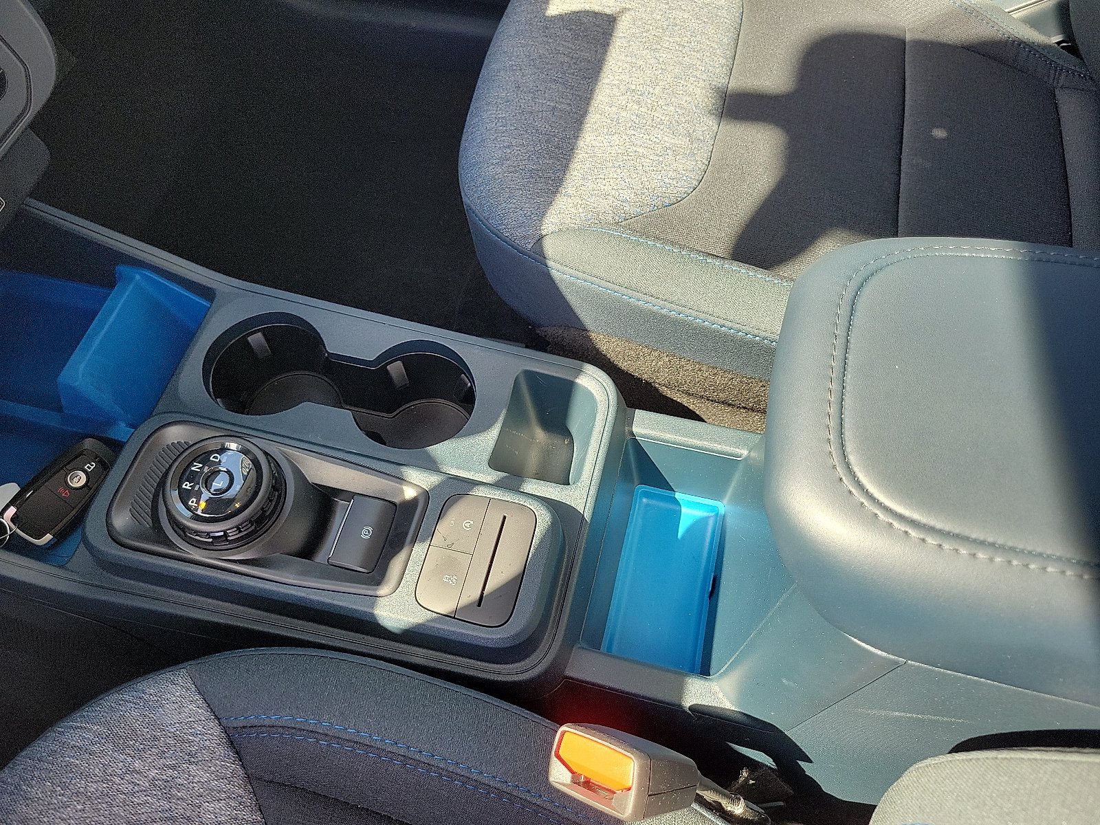 New 2026 Azure Gray Metallic Tri-Coat Ford XLT image 9