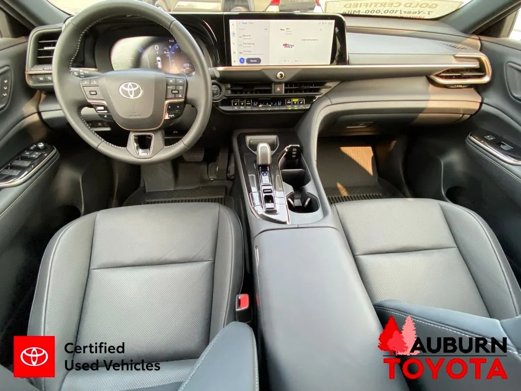 Certified Used 2026 Oxygen White Toyota XLE image 30