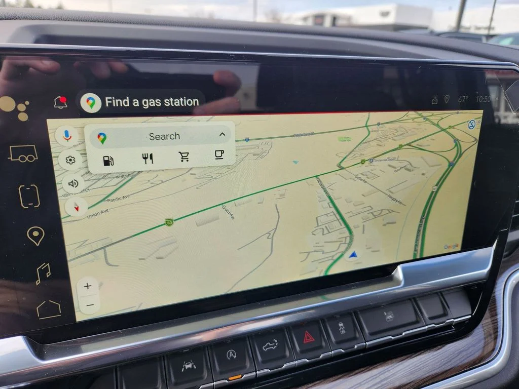 New 2026 Summit White GMC Elevation image 15