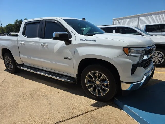 Used 2026 White Chevrolet LT image 2