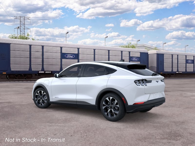 New 2026 Star White Metallic Tri-Coat Ford Select image 4