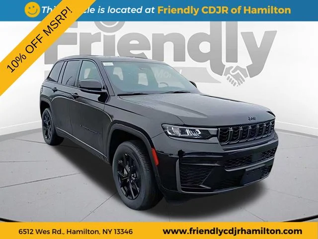 New 2026 Diamond Black Crystal Pearl-Coat Exterior Paint Jeep Altitude image 7