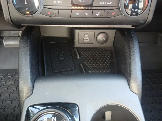 Used 2022 Blue Ford Badlands image 51